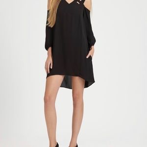 BCBGMaxazria black criss cross dress size XS